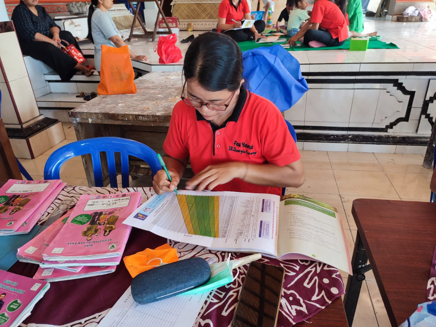 Pelaksanaan Posyandu Balita Merupakan Salah Satu Pencegahan Stunting Di Desa Kekeran